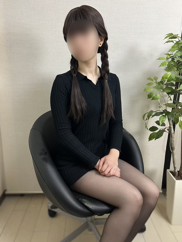 真緒さん